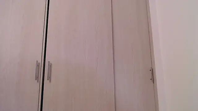 darkcandy666 online show from 12/16/24, 07:54