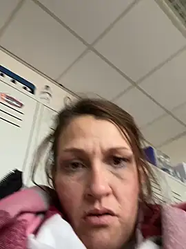 CherrysWetCam online show from 12/23/25, 10:57