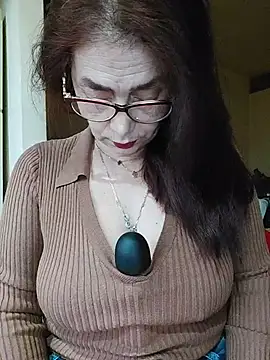 Love Tina56 online show from 11/10/25, 06:01