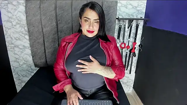 Snapshot of CelestteSweett chatting on 02/07/25, 03:45 CelestteSweett online show from 02/07/25, 03:45