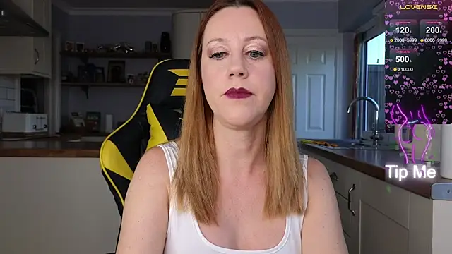 stripmequick online show from 01/09/25, 02:07