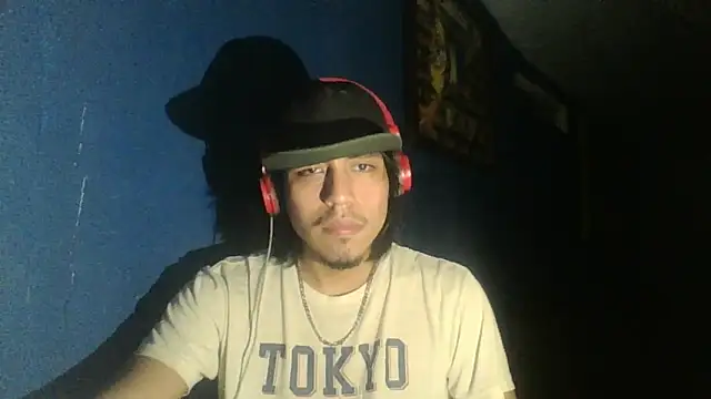 AlexAlejandro13 online show from 10/11/25, 07:07