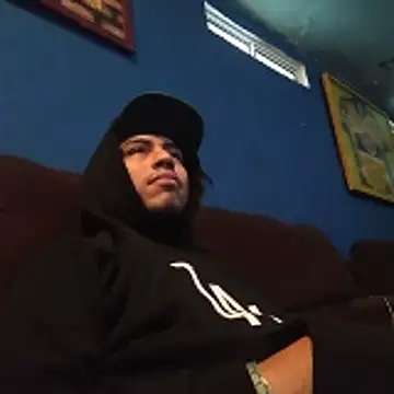 AlexAlejandro13 online show from 02/04/26, 03:40