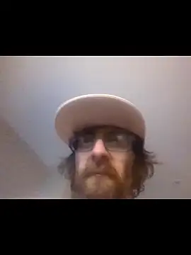 Bottomslut4tops84 online show from 11/24/25, 04:23