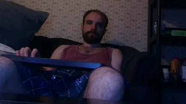 Snapshot of hpluvsplata chatting on 07/11/26, 03:42 hpluvsplata online show from 07/11/26, 03:42