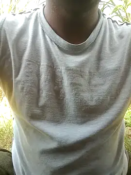 FinableKnee online show from 10/11/25, 04:22