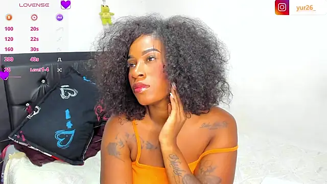 Brandiibrow online show from 03/10/25, 10:13