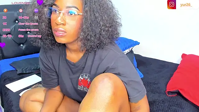 Brandiibrow online show from 03/21/25, 12:18