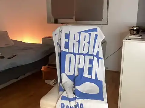 Snapshot of alekandrobg chatting on 10/21/25, 04:19 alekandrobg online show from 10/21/25, 04:19