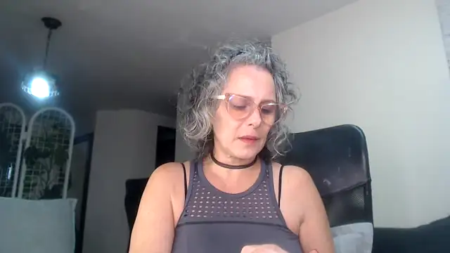 Pinkboobie online show from 02/07/25, 06:34