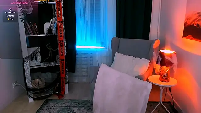 Snapshot of Salme_Sweet chatting on 10/23/25, 10:08 Salme Sweet online show from 10/23/25, 10:08