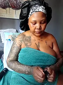 PearlSexxy69 online show from 03/04/25, 01:06