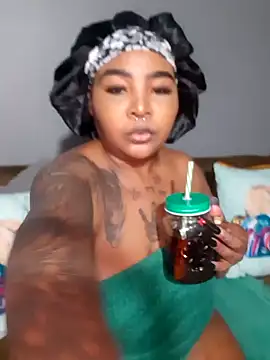 PearlSexxy69 online show from 03/04/25, 08:38