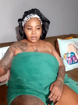 PearlSexxy69 online show from 03/05/25, 12:16