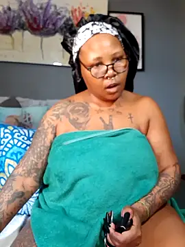 PearlSexxy69 online show from 03/12/25, 11:42