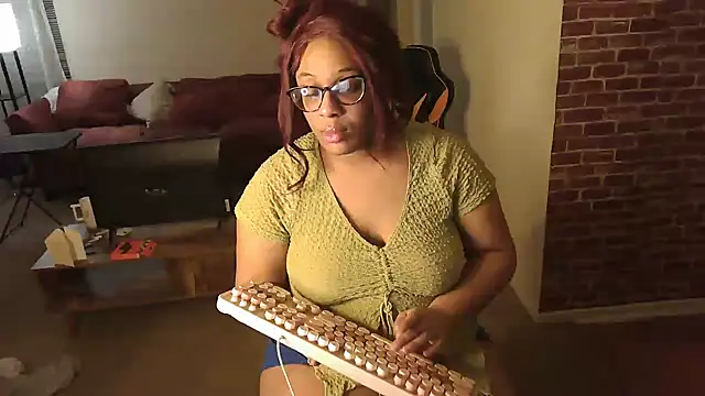 EntitledMistress online show from 12/19/24, 10:34