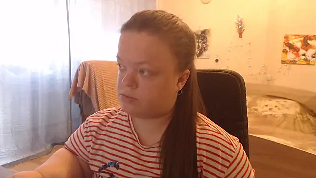 Janiffer MiMi online show from 02/02/25, 11:30