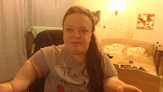 Janiffer MiMi online show from 03/07/25, 08:00