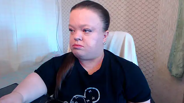Snapshot of Janiffer_MiMi chatting on 05/28/26, 04:15 Janiffer MiMi online show from 05/28/26, 04:15