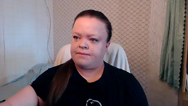 Snapshot of Janiffer_MiMi chatting on 05/31/26, 03:30 Janiffer MiMi online show from 05/31/26, 03:30