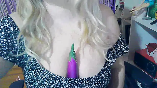 PinkPudding online show from 02/21/25, 07:21