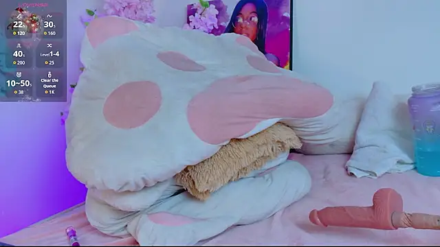 HollyJorda online show from 02/15/26, 07:51