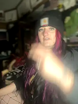 Snapshot of 1-800-FUCKYOU chatting on 12/07/24, 05:26 1-800-FUCKYOU online show from 12/07/24, 05:26