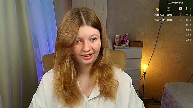 Snapshot of Vivian_cutie chatting on 11/09/25, 12:36 Vivian cutie online show from 11/09/25, 12:36