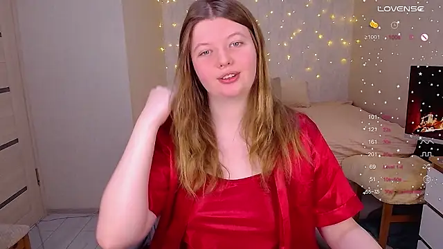 Snapshot of Vivian_cutie chatting on 02/06/26, 01:58 Vivian cutie online show from 02/06/26, 01:58