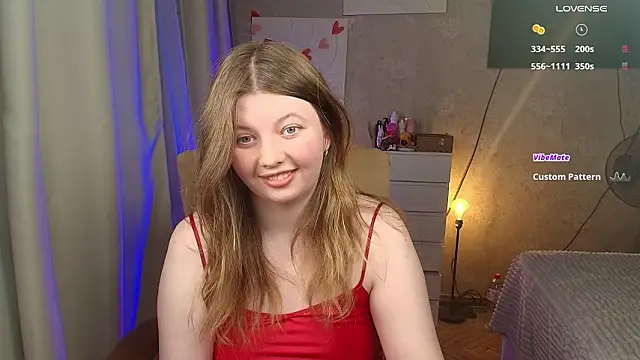 Snapshot of Vivian_cutie chatting on 02/13/26, 03:30 Vivian cutie online show from 02/13/26, 03:30