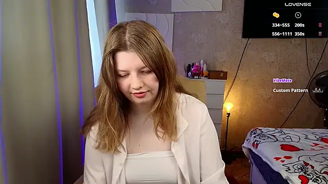 Vivian cutie online show from 04/26/26, 10:35