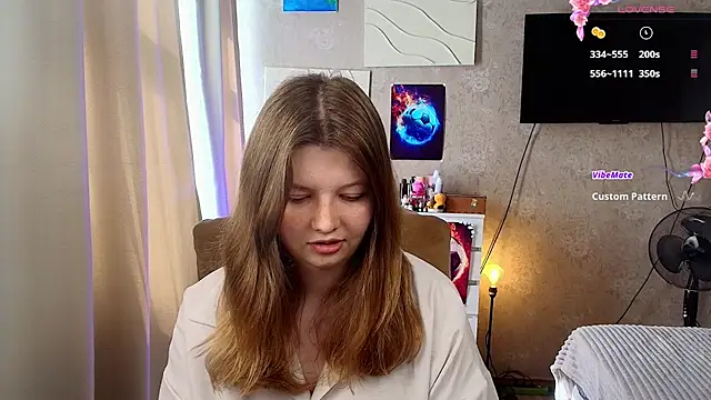 Snapshot of Vivian_cutie chatting on 07/05/26, 12:34 Vivian cutie online show from 07/05/26, 12:34