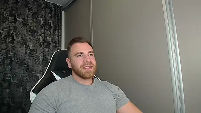 Thori92 online show from 11/06/25, 06:53