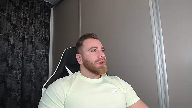 Thori92 online show from 11/25/25, 05:57