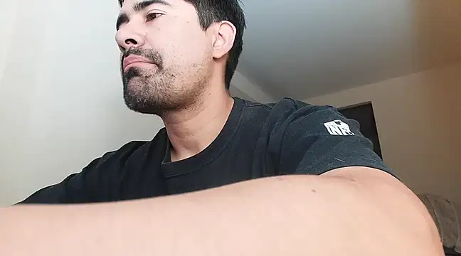 VonDoomdelToro online show from 02/10/25, 03:46