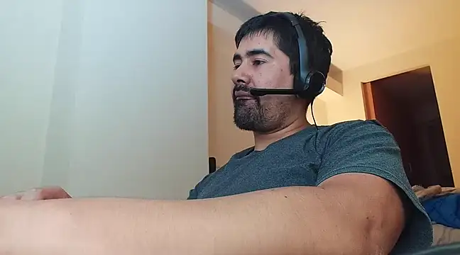 VonDoomdelToro online show from 02/16/25, 05:59