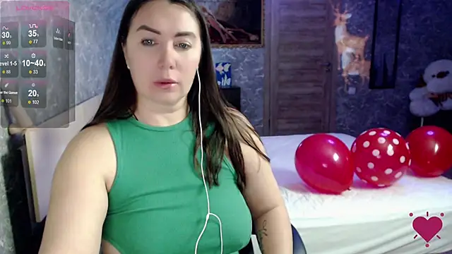 Snapshot of Korolek12 chatting on 02/11/25, 07:38 Korolek12 online show from 02/11/25, 07:38