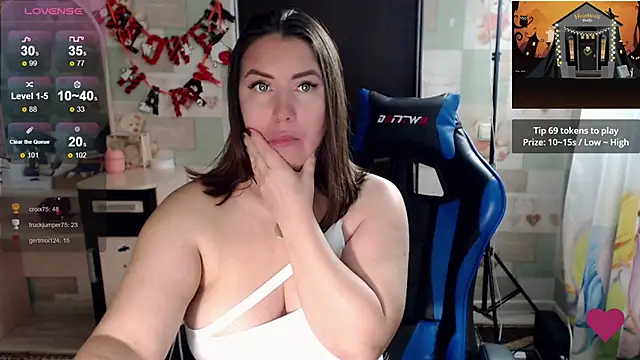 Snapshot of Korolek12 chatting on 11/01/25, 04:47 Korolek12 online show from 11/01/25, 04:47