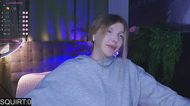 Snapshot of _aleksa_ chatting on 12/06/24, 12:05 aleksa online show from 12/06/24, 12:05