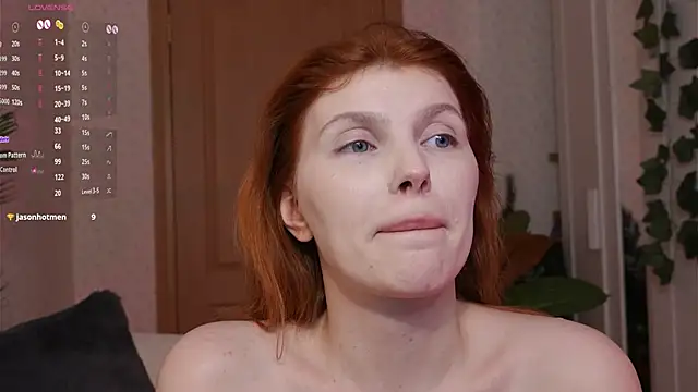 Snapshot of _aleksa_ chatting on 12/14/24, 12:44 aleksa online show from 12/14/24, 12:44