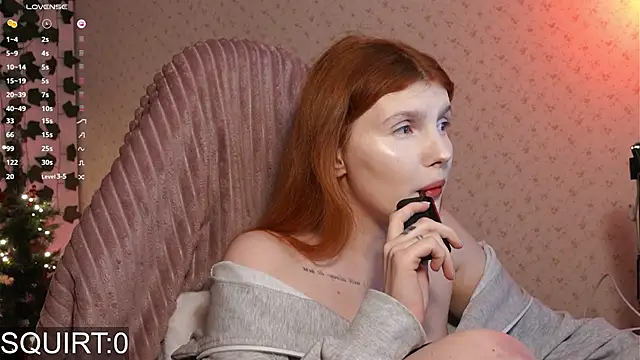 Snapshot of _aleksa_ chatting on 12/19/24, 09:49 aleksa online show from 12/19/24, 09:49