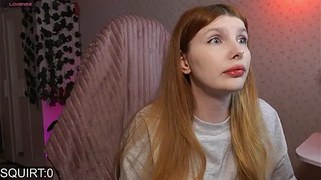 Snapshot of _aleksa_ chatting on 02/17/25, 04:53 aleksa online show from 02/17/25, 04:53