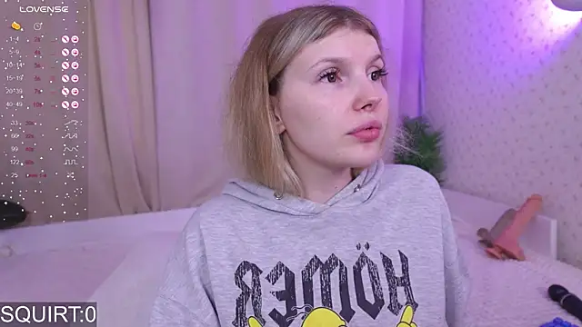 Snapshot of _aleksa_ chatting on 09/12/25, 05:29 aleksa online show from 09/12/25, 05:29