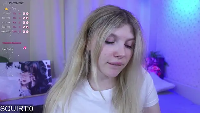 Snapshot of _aleksa_ chatting on 10/08/25, 06:33 aleksa online show from 10/08/25, 06:33