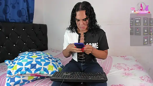 Snapshot of meelisaa chatting on 09/21/25, 08:10 meelisaa online show from 09/21/25, 08:10