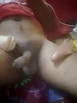 Desixxhot online show from 10/31/25, 10:05