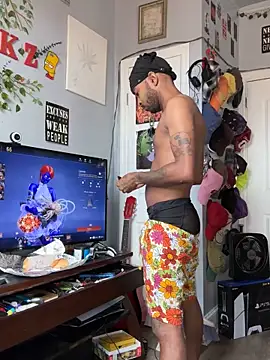 Snapshot of spideyzaddy chatting on 09/10/25, 04:51 spideyzaddy online show from 09/10/25, 04:51