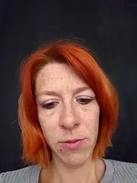 Snapshot of Mymiesexy chatting on 10/19/25, 09:21 Mymiesexy online show from 10/19/25, 09:21