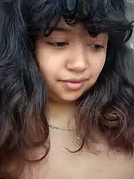 Peach Girll online show from 12/24/24, 01:50