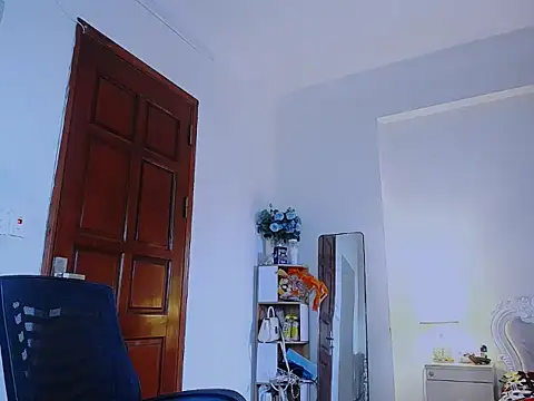 Makemypussysquirt-tsunami online show from 03/16/26, 05:44